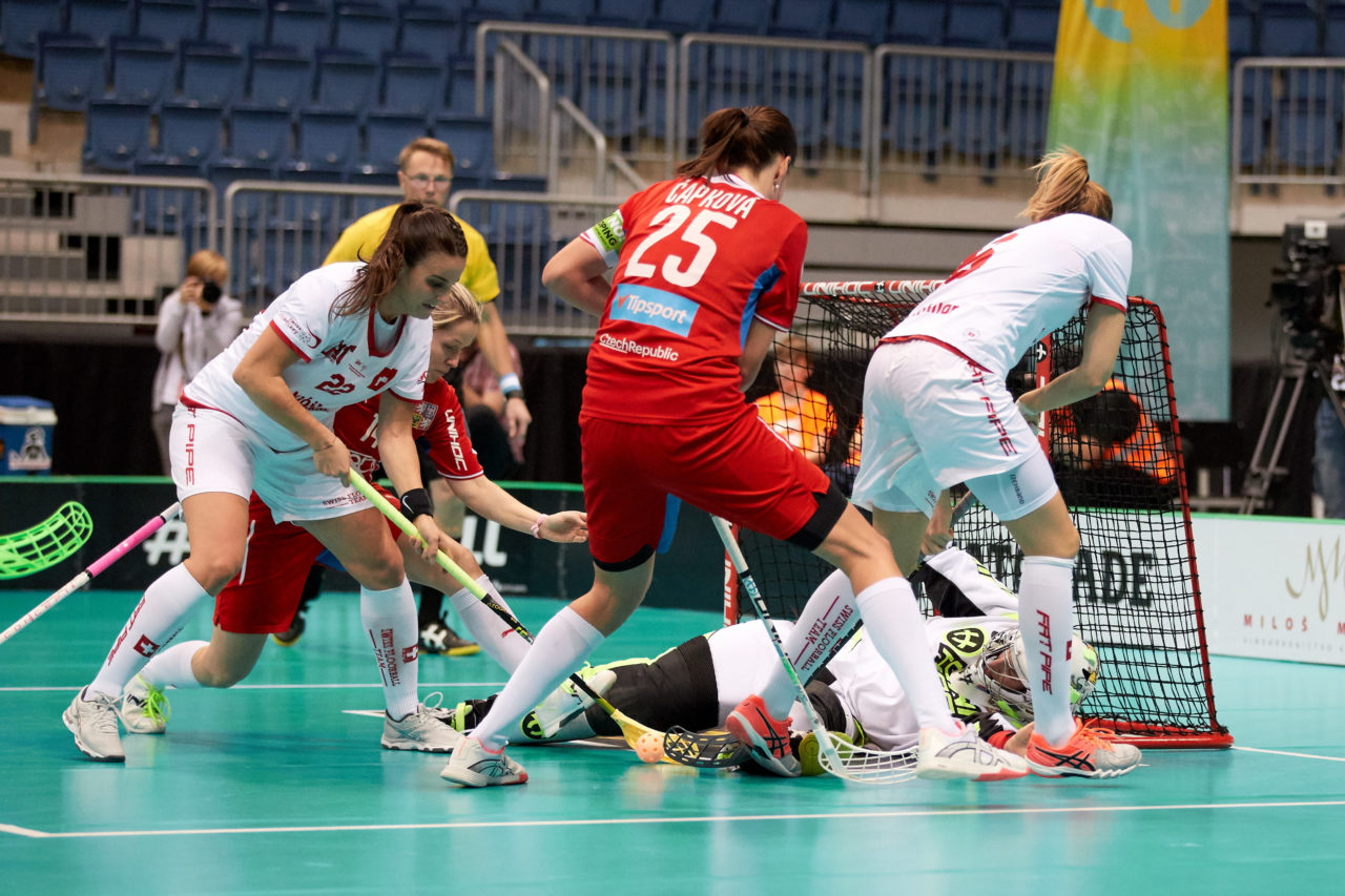 Women's World Floorball Championships 2017 
Stadion Ondreja Nepelu and Hant Arena Bratislava, Slovakia 
1rd - 9th December 2017 
Event website: www.iffwfc.org 
Photos: Michael Peter