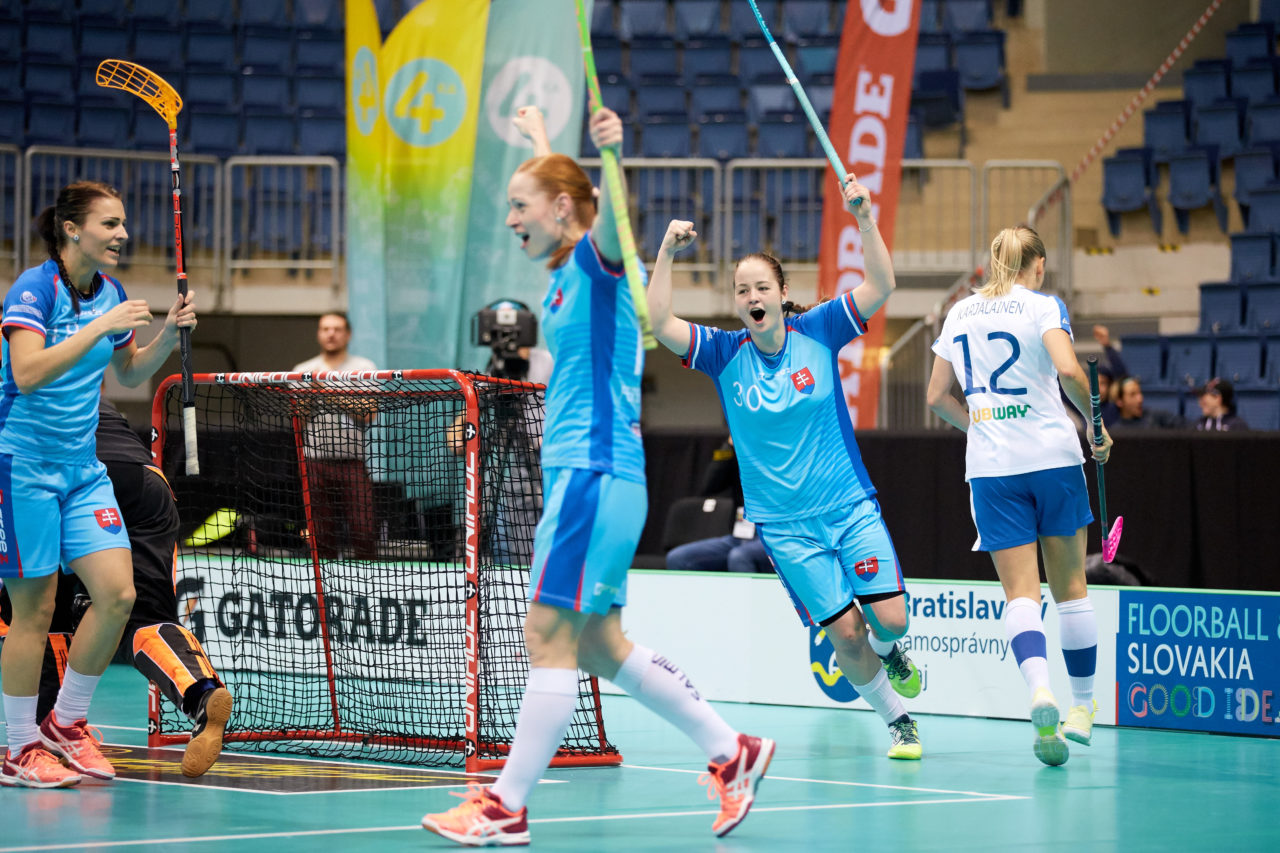 Women's World Floorball Championships 2017 
Stadion Ondreja Nepelu and Hant Arena Bratislava, Slovakia 
1rd - 9th December 2017 
Event website: www.iffwfc.org 
Photos: Michael Peter