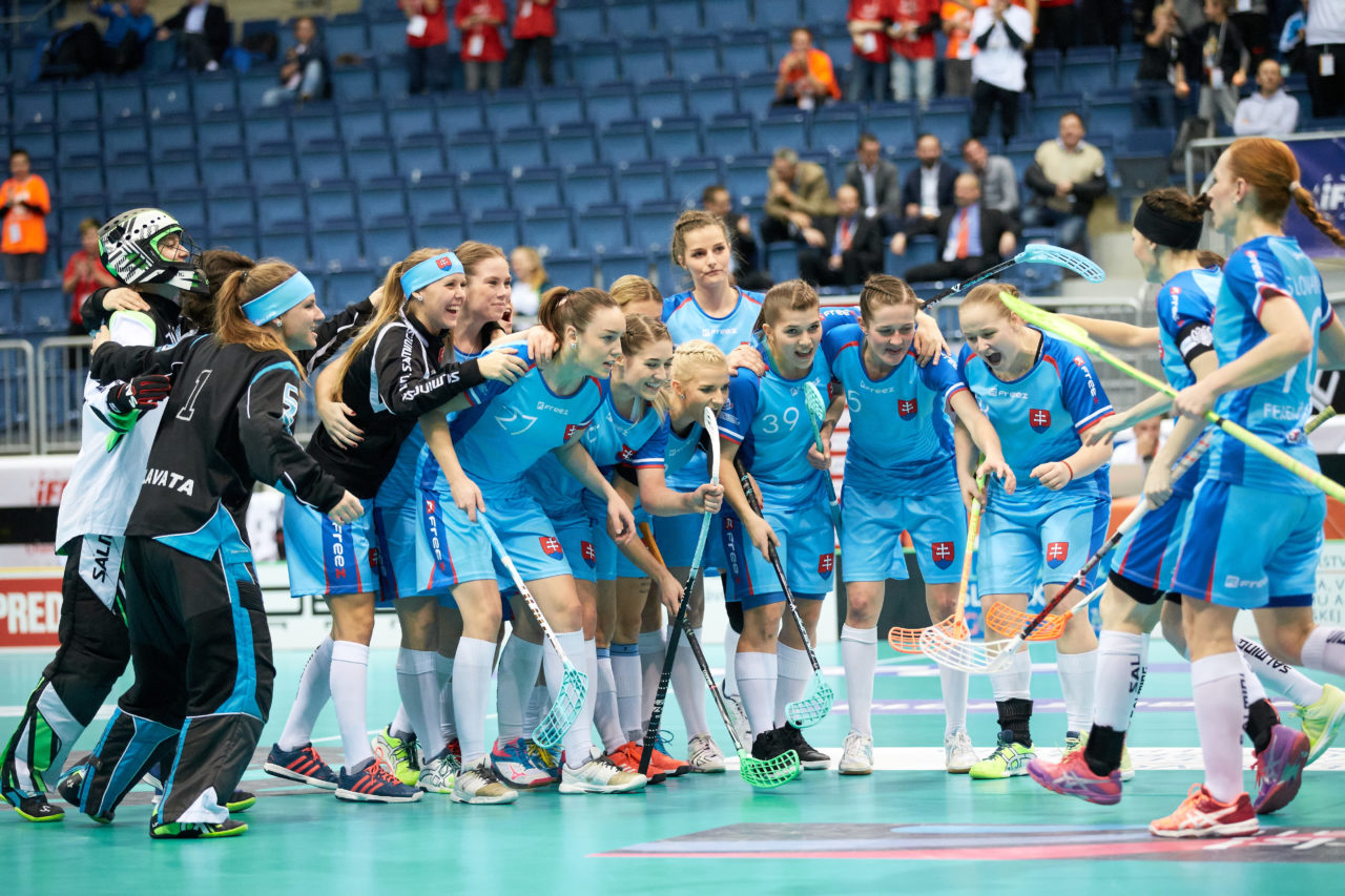 Women's World Floorball Championships 2017 
Stadion Ondreja Nepelu and Hant Arena Bratislava, Slovakia 
1rd - 9th December 2017 
Event website: www.iffwfc.org 
Photos: Michael Peter