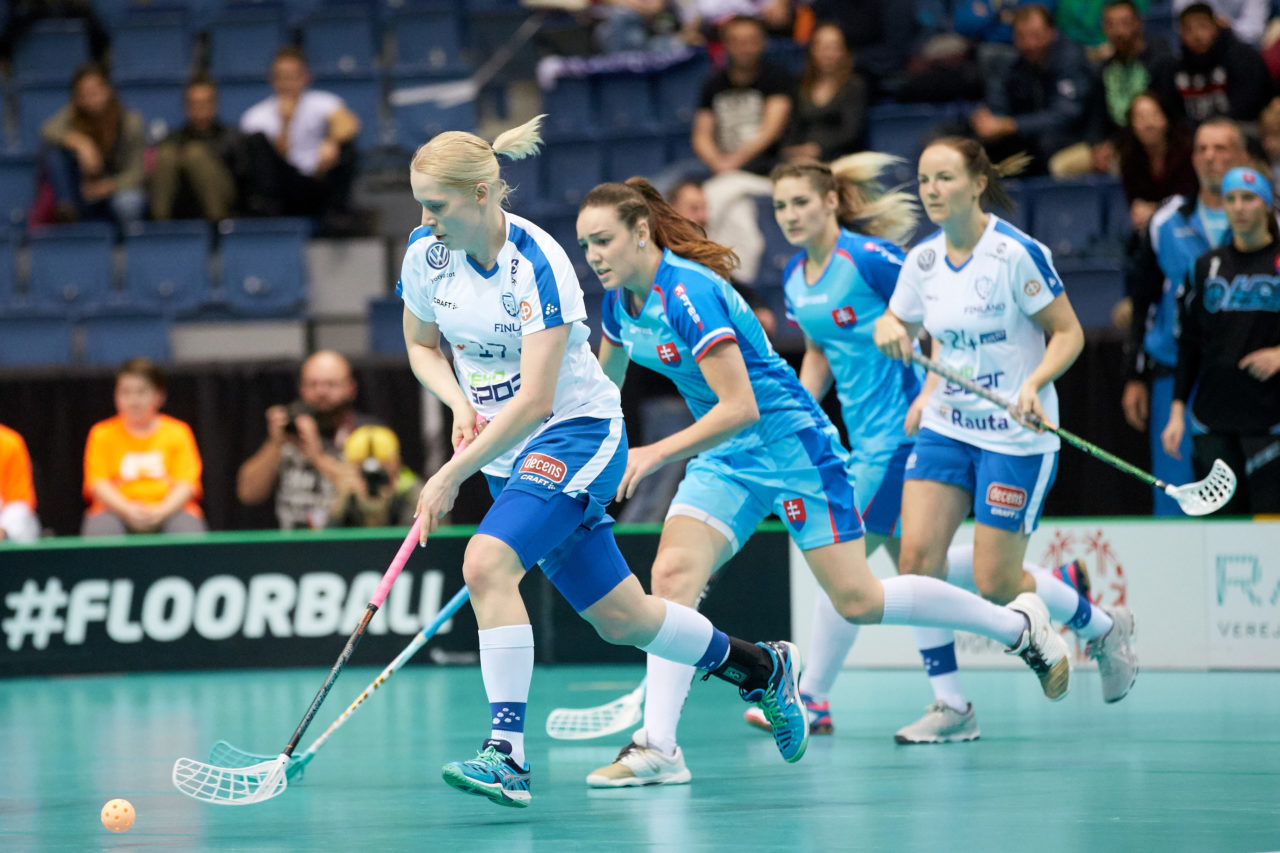 Women's World Floorball Championships 2017 
Stadion Ondreja Nepelu and Hant Arena Bratislava, Slovakia 
1rd - 9th December 2017 
Event website: www.iffwfc.org 
Photos: Michael Peter