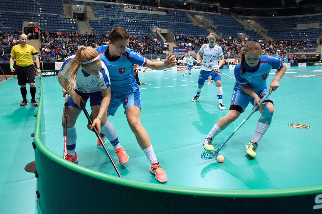 Women's World Floorball Championships 2017 
Stadion Ondreja Nepelu and Hant Arena Bratislava, Slovakia 
1rd - 9th December 2017 
Event website: www.iffwfc.org 
Photos: Michael Peter