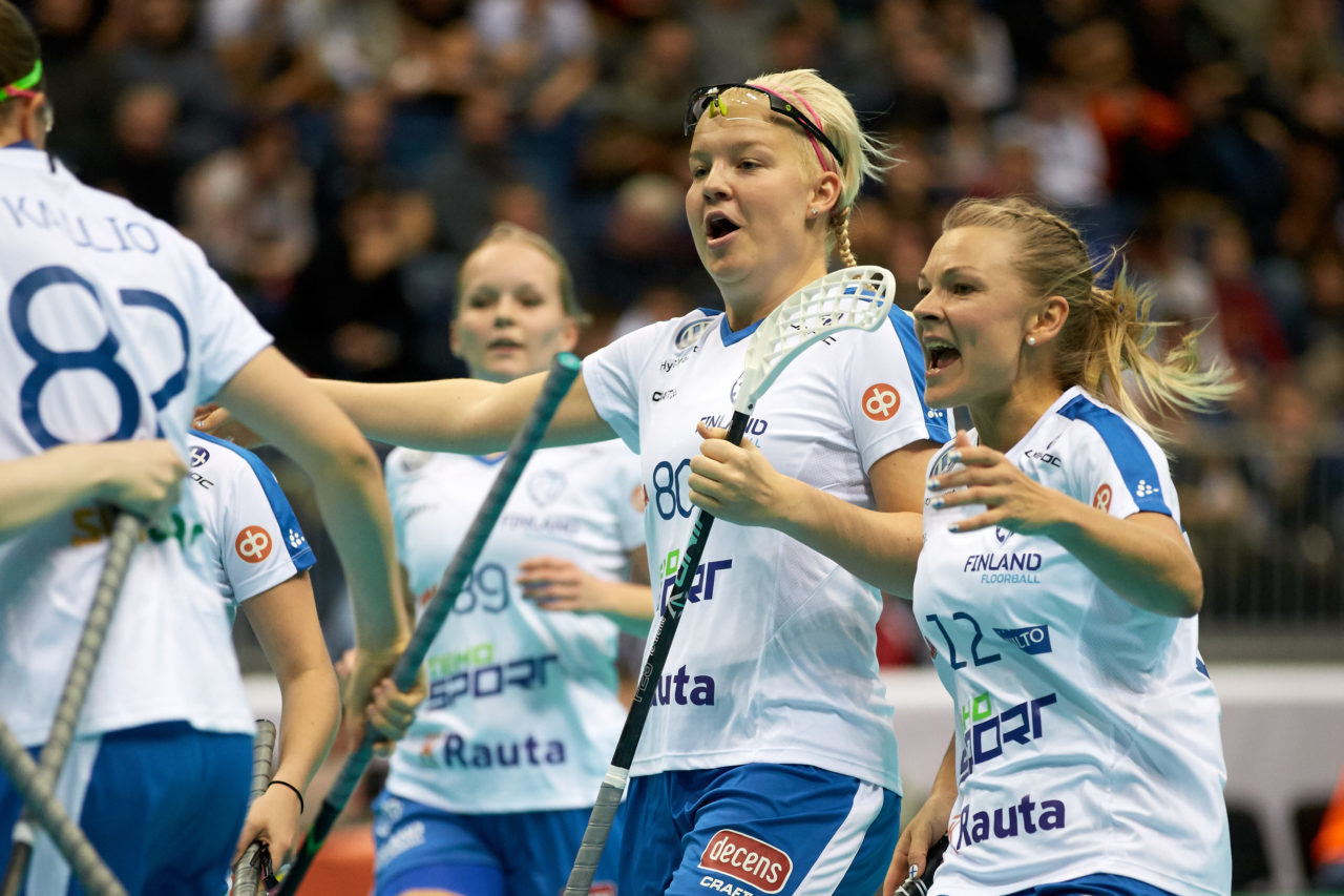 Women's World Floorball Championships 2017 
Stadion Ondreja Nepelu and Hant Arena Bratislava, Slovakia 
1rd - 9th December 2017 
Event website: www.iffwfc.org 
Photos: Michael Peter