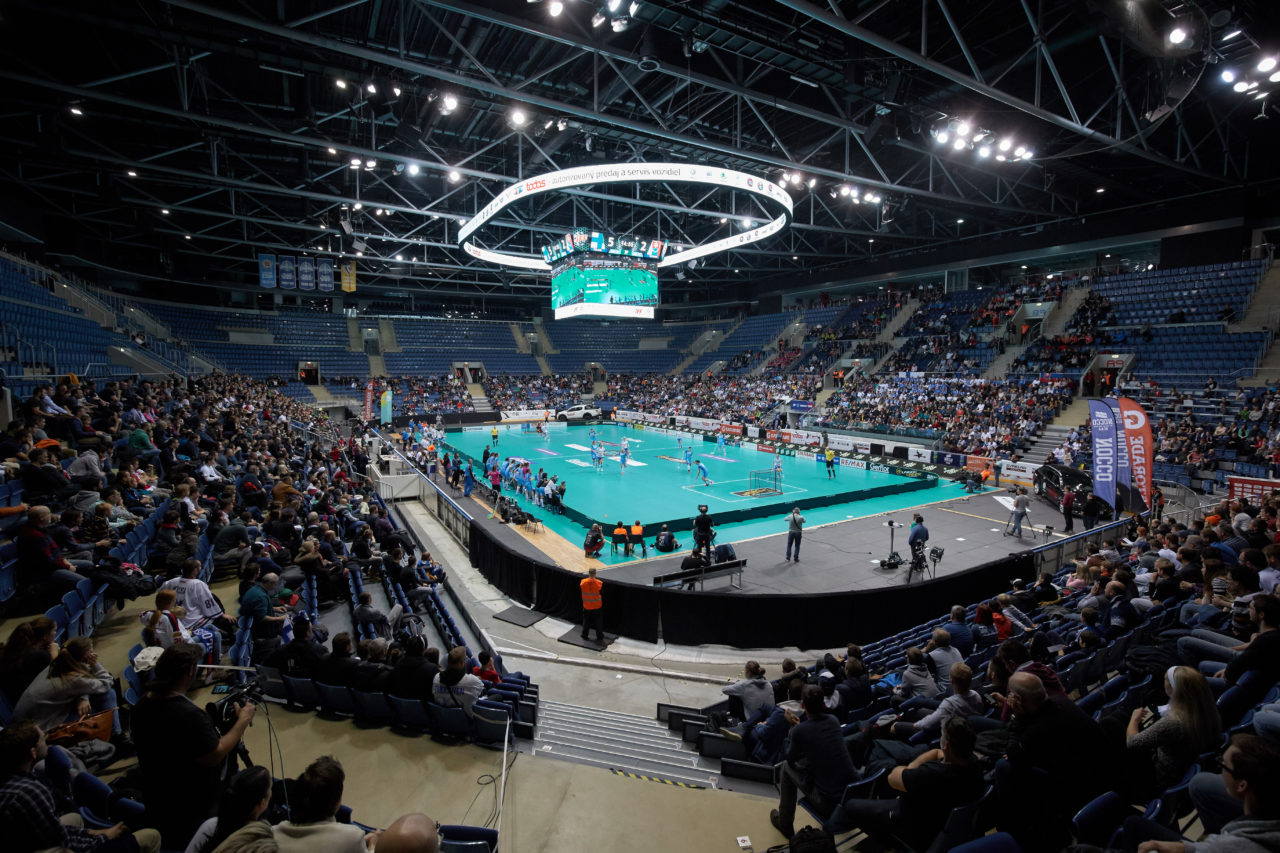 Women's World Floorball Championships 2017 
Stadion Ondreja Nepelu and Hant Arena Bratislava, Slovakia 
1rd - 9th December 2017 
Event website: www.iffwfc.org 
Photos: Michael Peter