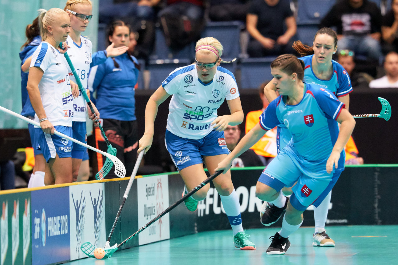 Women's World Floorball Championships 2017 
Stadion Ondreja Nepelu and Hant Arena Bratislava, Slovakia 
1rd - 9th December 2017 
Event website: www.iffwfc.org 
Photos: Michael Peter