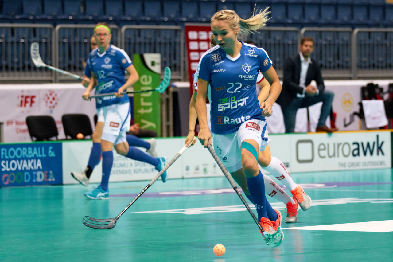 Women's World Floorball Championships 2017 
Stadion Ondreja Nepelu and Hant Arena Bratislava, Slovakia 
1rd - 9th December 2017 
Event website: www.iffwfc.org 
Photos: Michael Peter