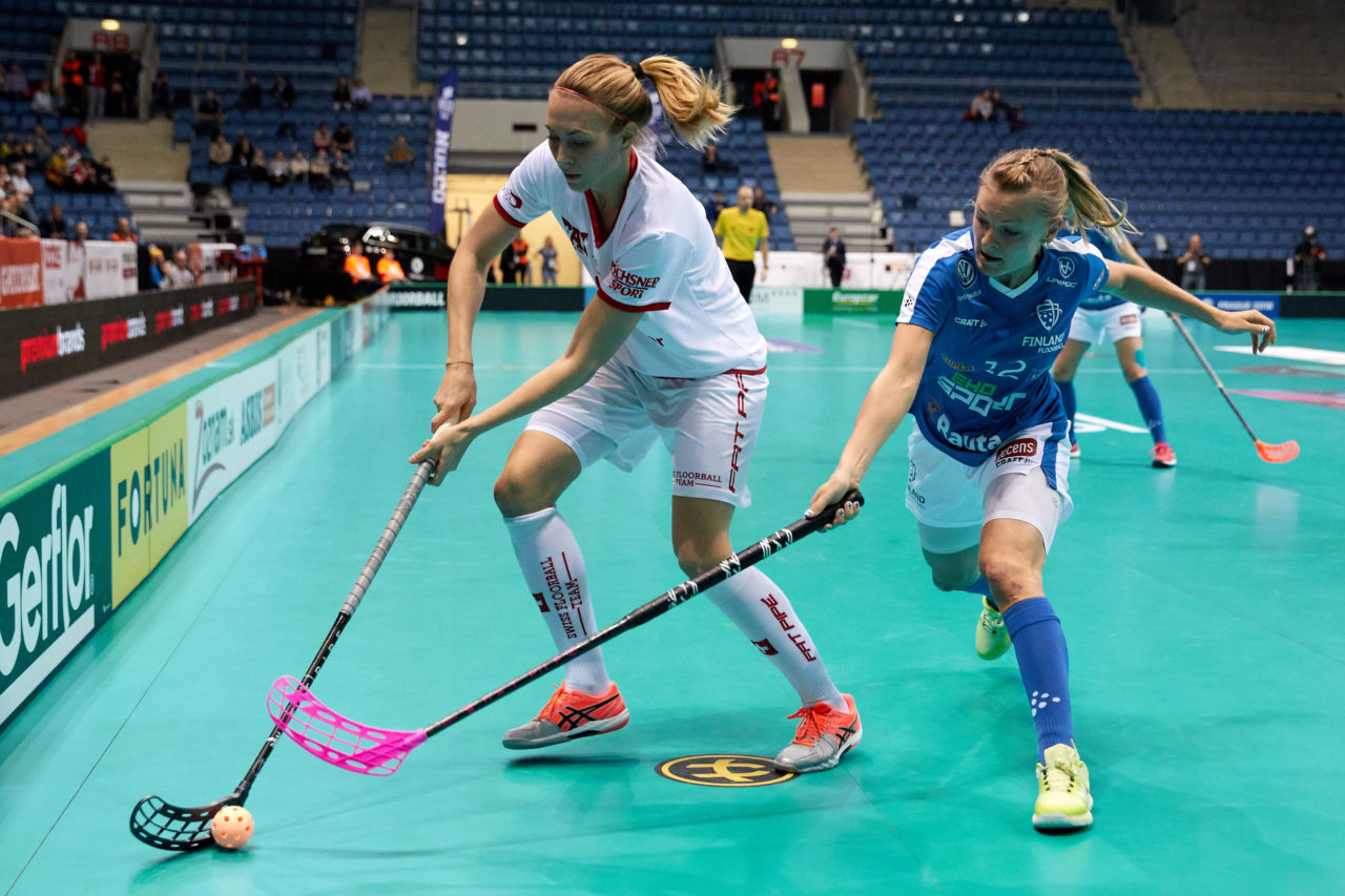 Women's World Floorball Championships 2017 
Stadion Ondreja Nepelu and Hant Arena Bratislava, Slovakia 
1rd - 9th December 2017 
Event website: www.iffwfc.org 
Photos: Michael Peter