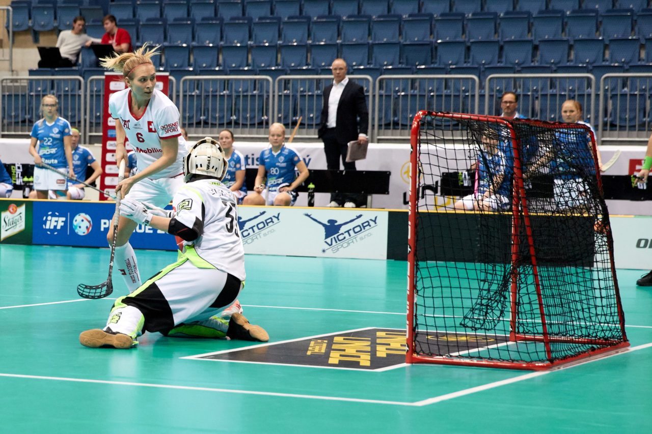 Women's World Floorball Championships 2017 
Stadion Ondreja Nepelu and Hant Arena Bratislava, Slovakia 
1rd - 9th December 2017 
Event website: www.iffwfc.org 
Photos: Michael Peter