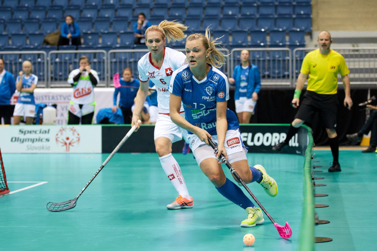 Women's World Floorball Championships 2017 
Stadion Ondreja Nepelu and Hant Arena Bratislava, Slovakia 
1rd - 9th December 2017 
Event website: www.iffwfc.org 
Photos: Michael Peter
