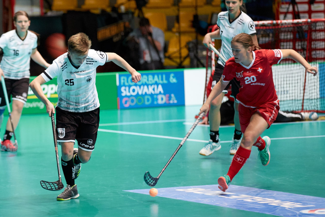 Women's World Floorball Championships 2017 
Stadion Ondreja Nepelu and Hant Arena Bratislava, Slovakia 
1rd - 9th December 2017 
Event website: www.iffwfc.org 
Photos: Michael Peter