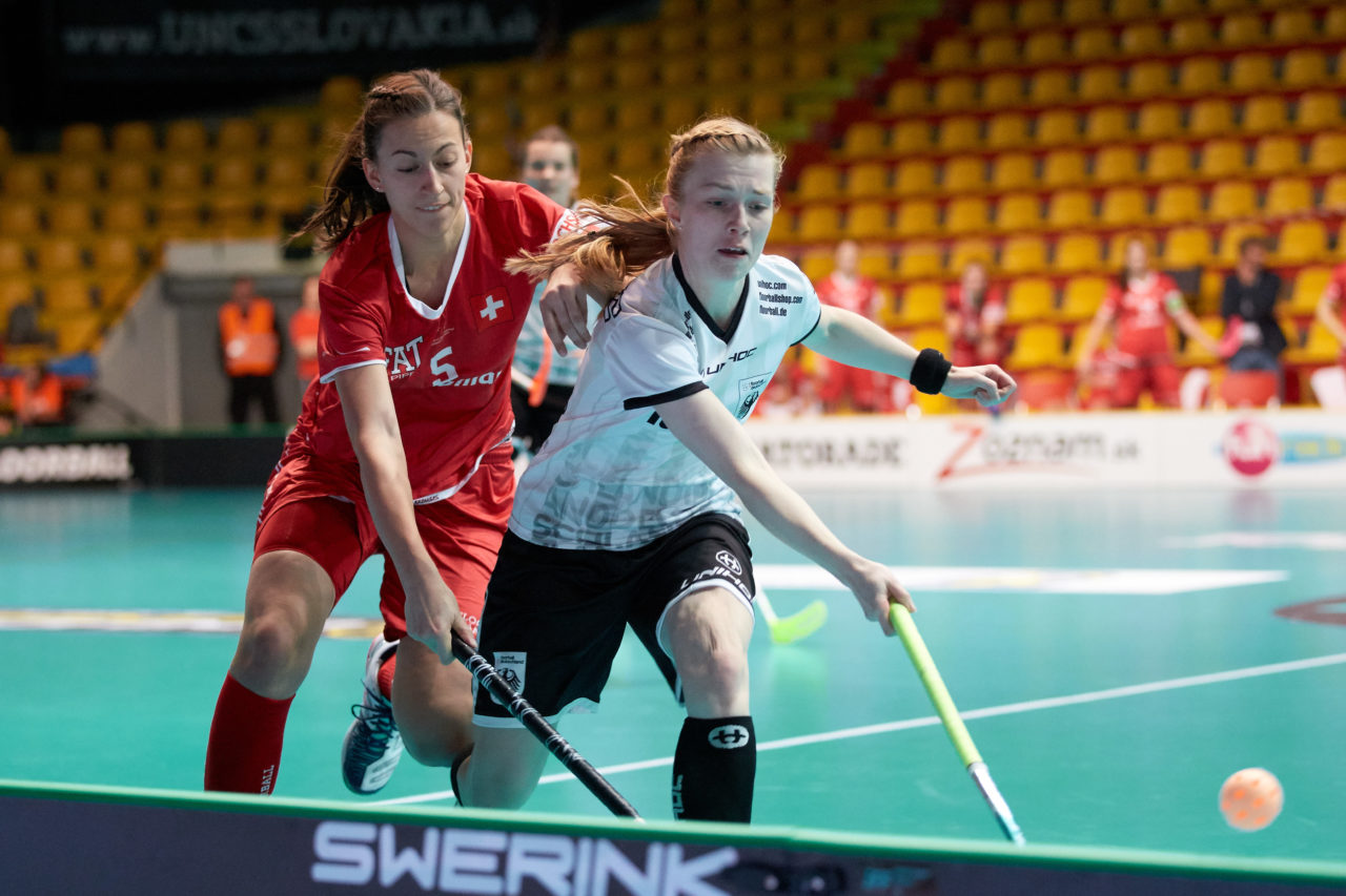 Women's World Floorball Championships 2017 
Stadion Ondreja Nepelu and Hant Arena Bratislava, Slovakia 
1rd - 9th December 2017 
Event website: www.iffwfc.org 
Photos: Michael Peter