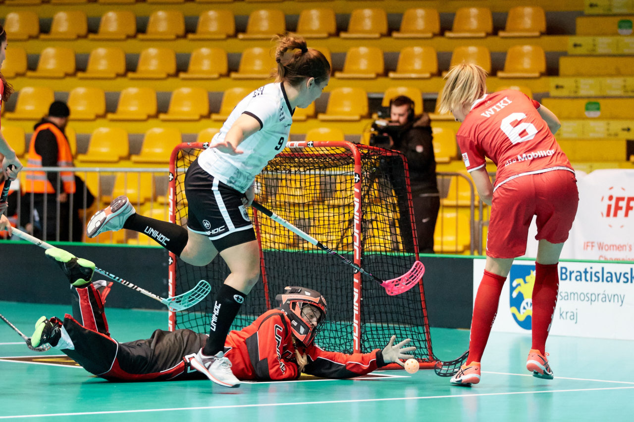 Women's World Floorball Championships 2017 
Stadion Ondreja Nepelu and Hant Arena Bratislava, Slovakia 
1rd - 9th December 2017 
Event website: www.iffwfc.org 
Photos: Michael Peter