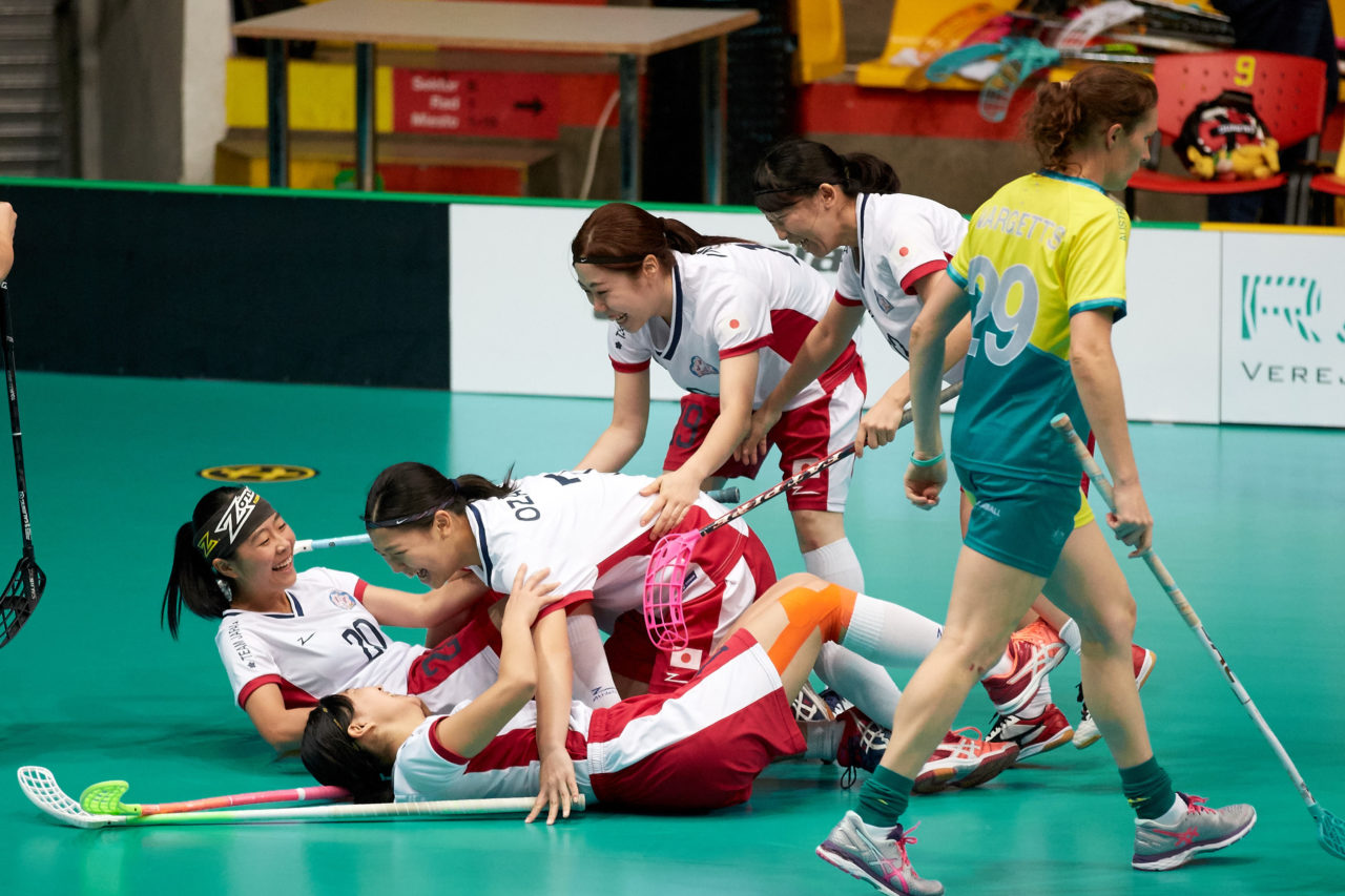 Women's World Floorball Championships 2017 
Stadion Ondreja Nepelu and Hant Arena Bratislava, Slovakia 
1rd - 9th December 2017 
Event website: www.iffwfc.org 
Photos: Michael Peter