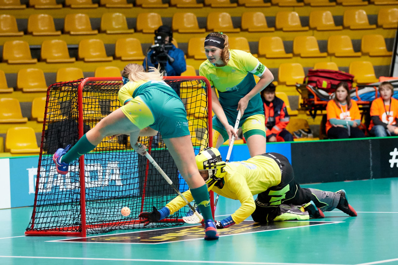 Women's World Floorball Championships 2017 
Stadion Ondreja Nepelu and Hant Arena Bratislava, Slovakia 
1rd - 9th December 2017 
Event website: www.iffwfc.org 
Photos: Michael Peter