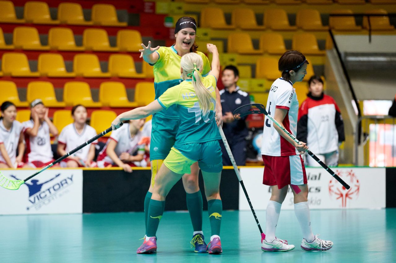 Women's World Floorball Championships 2017 
Stadion Ondreja Nepelu and Hant Arena Bratislava, Slovakia 
1rd - 9th December 2017 
Event website: www.iffwfc.org 
Photos: Michael Peter
