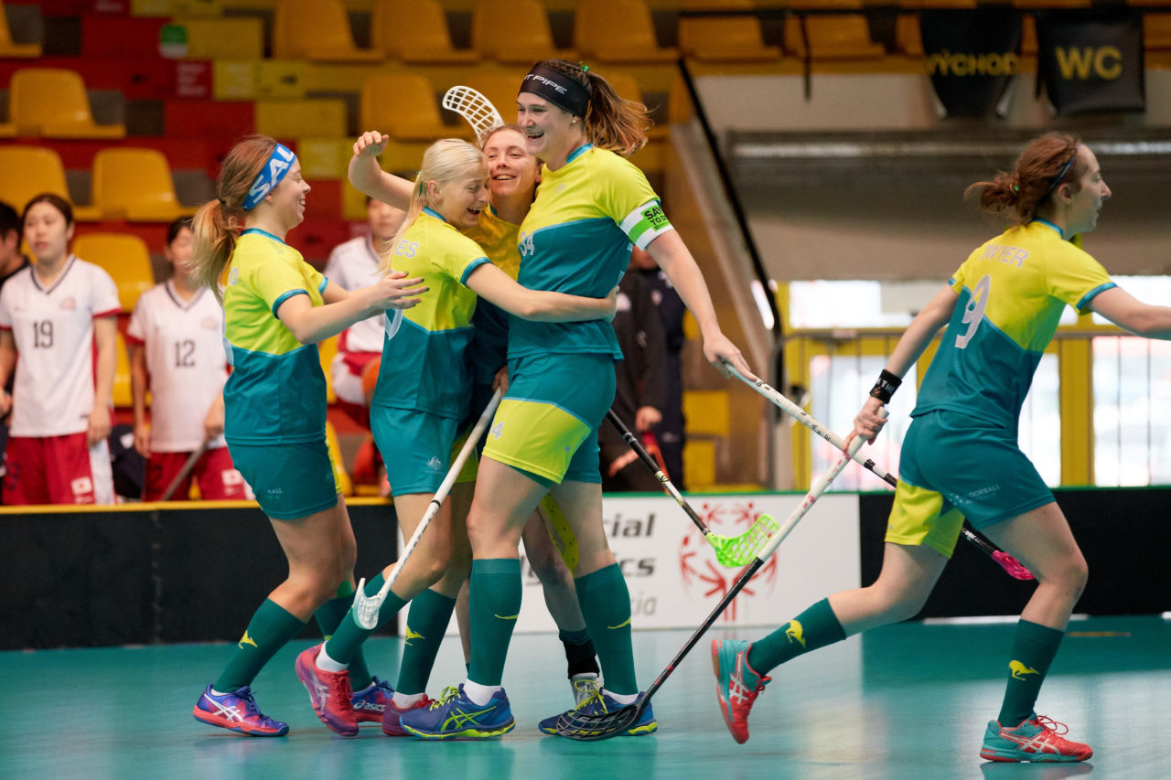 Women's World Floorball Championships 2017 
Stadion Ondreja Nepelu and Hant Arena Bratislava, Slovakia 
1rd - 9th December 2017 
Event website: www.iffwfc.org 
Photos: Michael Peter