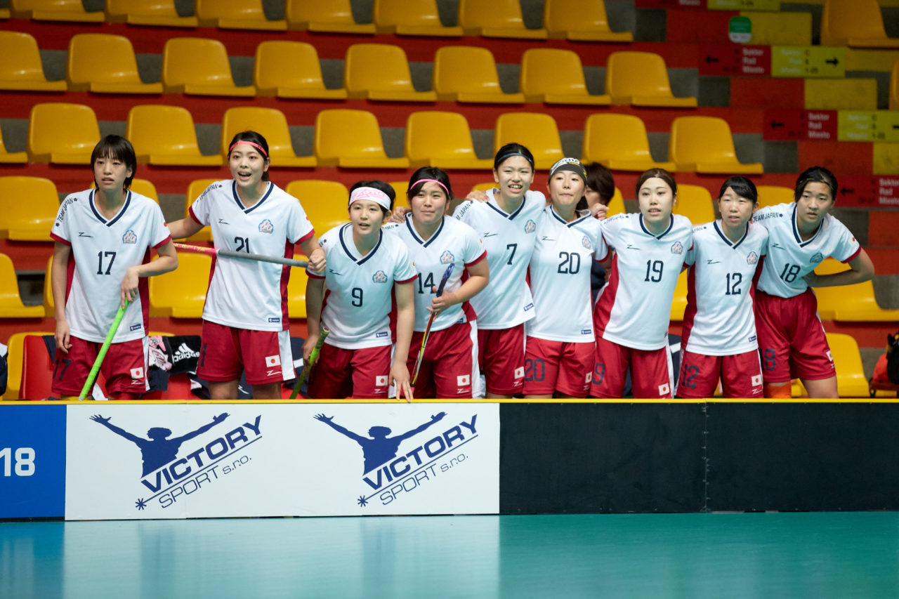 Women's World Floorball Championships 2017 
Stadion Ondreja Nepelu and Hant Arena Bratislava, Slovakia 
1rd - 9th December 2017 
Event website: www.iffwfc.org 
Photos: Michael Peter