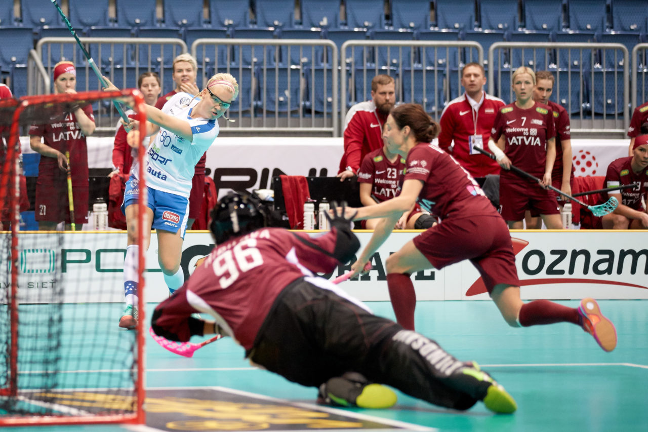 Women's World Floorball Championships 2017 
Stadion Ondreja Nepelu and Hant Arena Bratislava, Slovakia 
1rd - 9th December 2017 
Event website: www.iffwfc.org 
Photos: Michael Peter