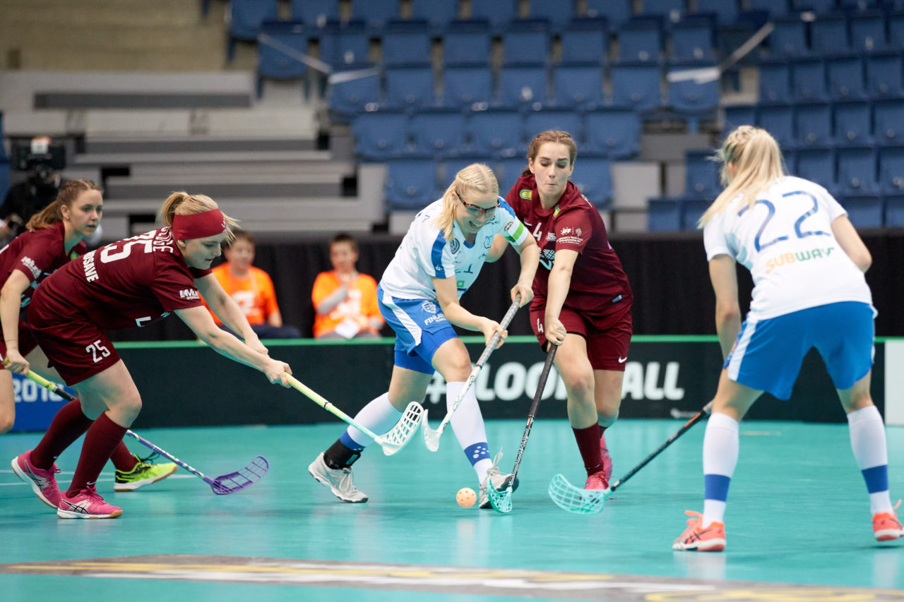 Women's World Floorball Championships 2017 
Stadion Ondreja Nepelu and Hant Arena Bratislava, Slovakia 
1rd - 9th December 2017 
Event website: www.iffwfc.org 
Photos: Michael Peter