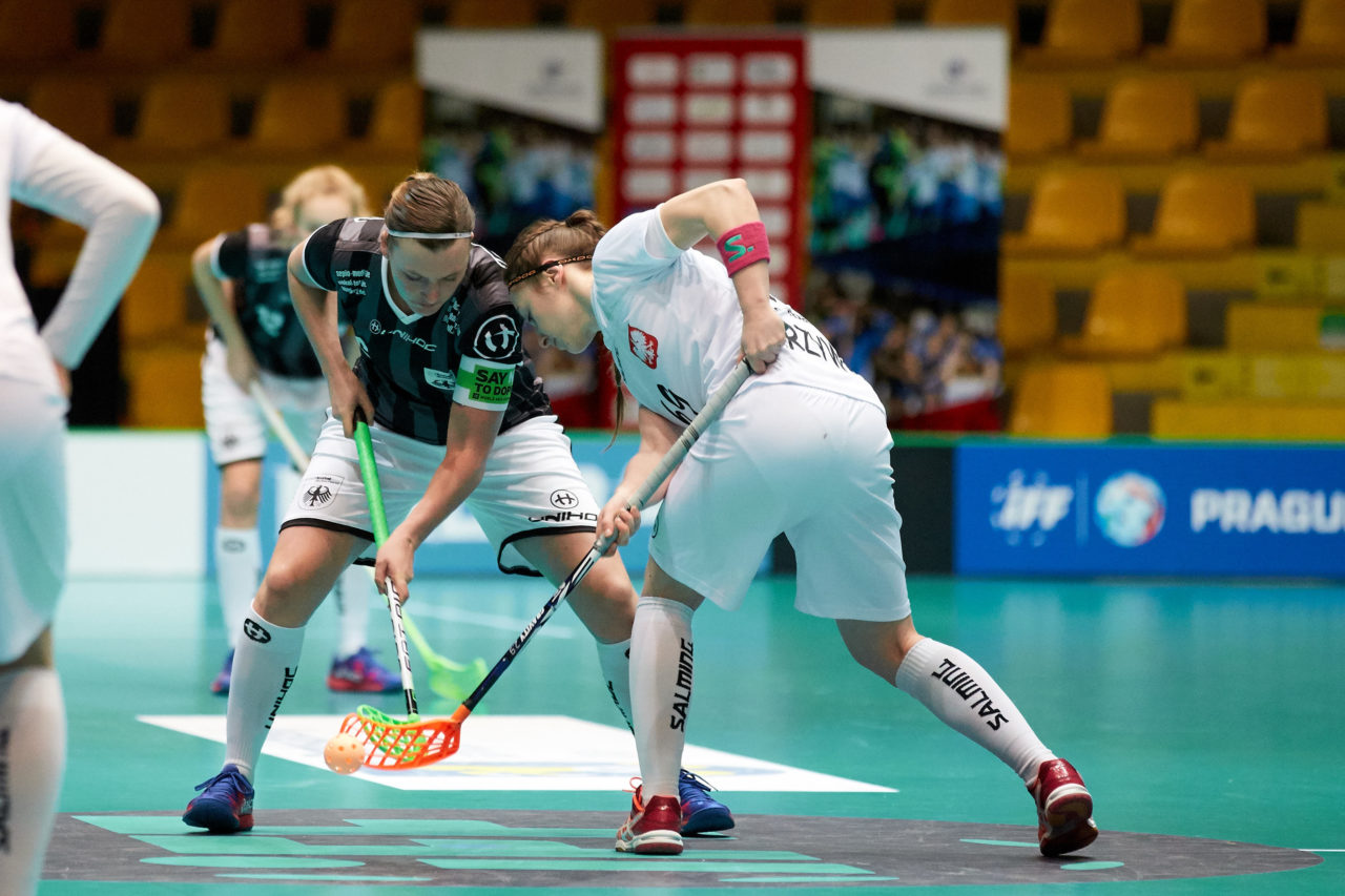 Women's World Floorball Championships 2017 
Stadion Ondreja Nepelu and Hant Arena Bratislava, Slovakia 
1rd - 9th December 2017 
Event website: www.iffwfc.org 
Photos: Michael Peter