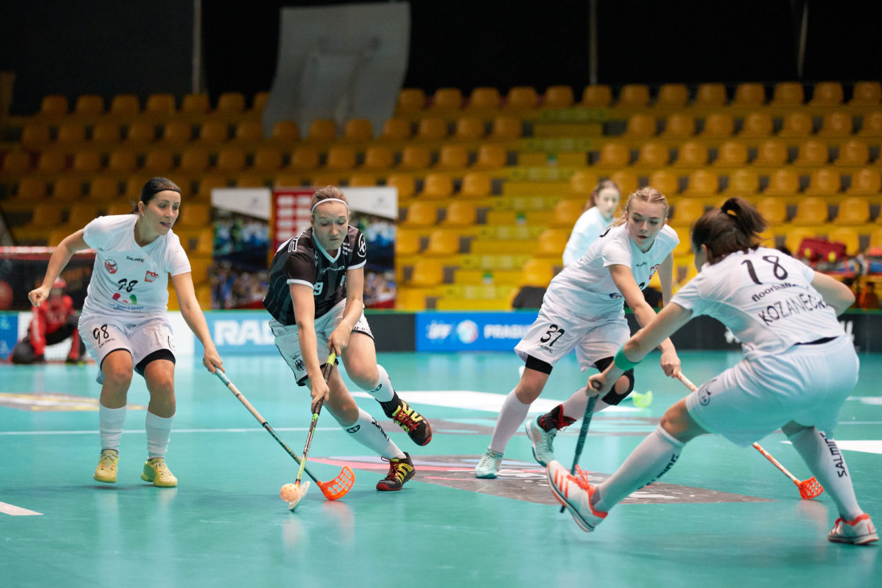 Women's World Floorball Championships 2017 
Stadion Ondreja Nepelu and Hant Arena Bratislava, Slovakia 
1rd - 9th December 2017 
Event website: www.iffwfc.org 
Photos: Michael Peter