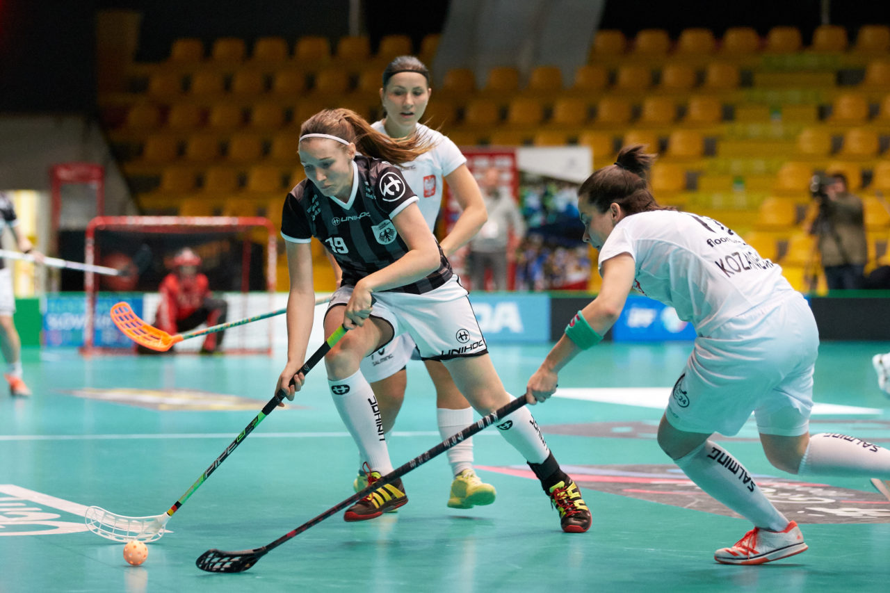 Women's World Floorball Championships 2017 
Stadion Ondreja Nepelu and Hant Arena Bratislava, Slovakia 
1rd - 9th December 2017 
Event website: www.iffwfc.org 
Photos: Michael Peter