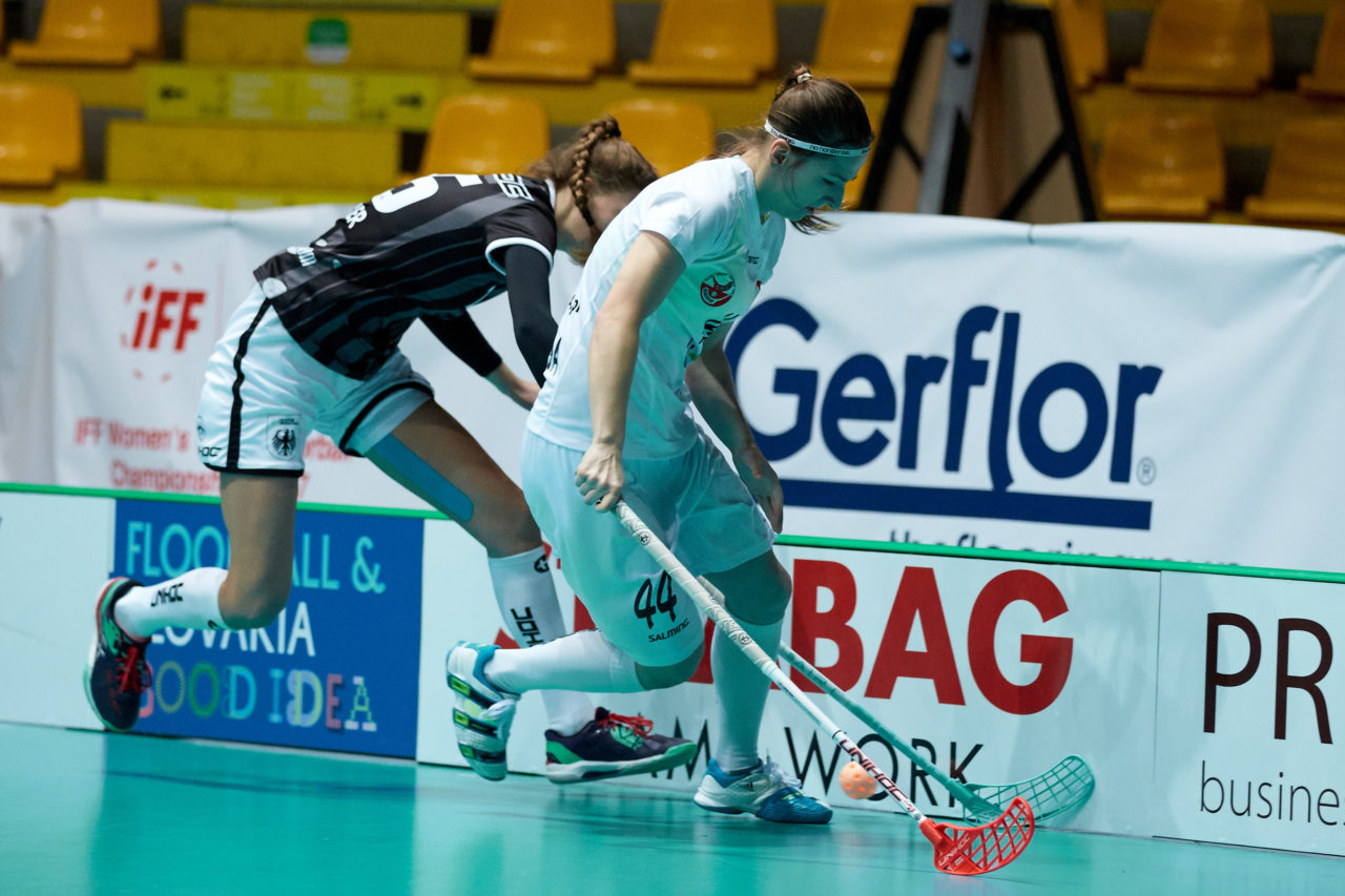 Women's World Floorball Championships 2017 
Stadion Ondreja Nepelu and Hant Arena Bratislava, Slovakia 
1rd - 9th December 2017 
Event website: www.iffwfc.org 
Photos: Michael Peter