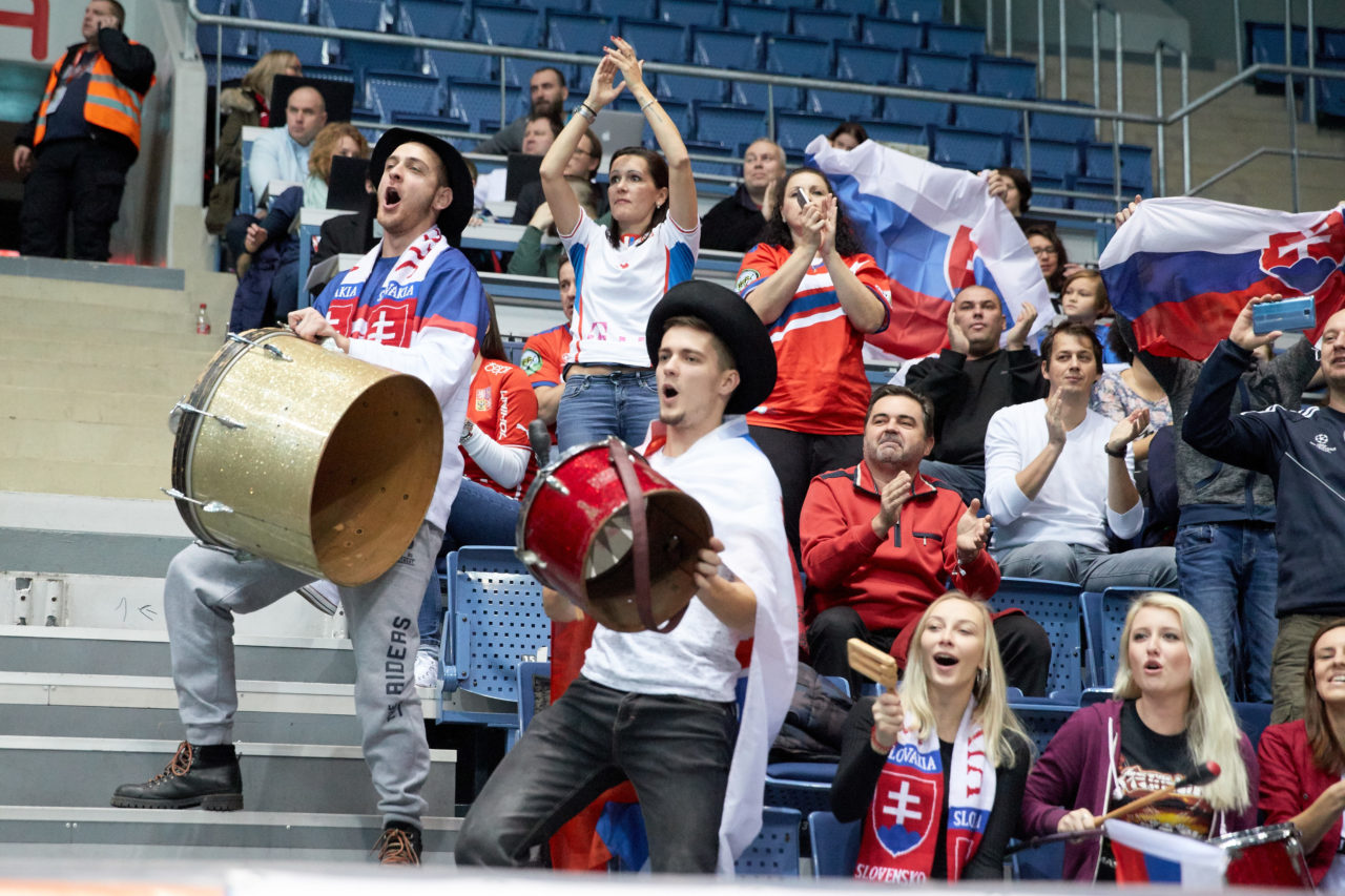 Women's World Floorball Championships 2017 
Stadion Ondreja Nepelu and Hant Arena Bratislava, Slovakia 
1rd - 9th December 2017 
Event website: www.iffwfc.org 
Photos: Michael Peter