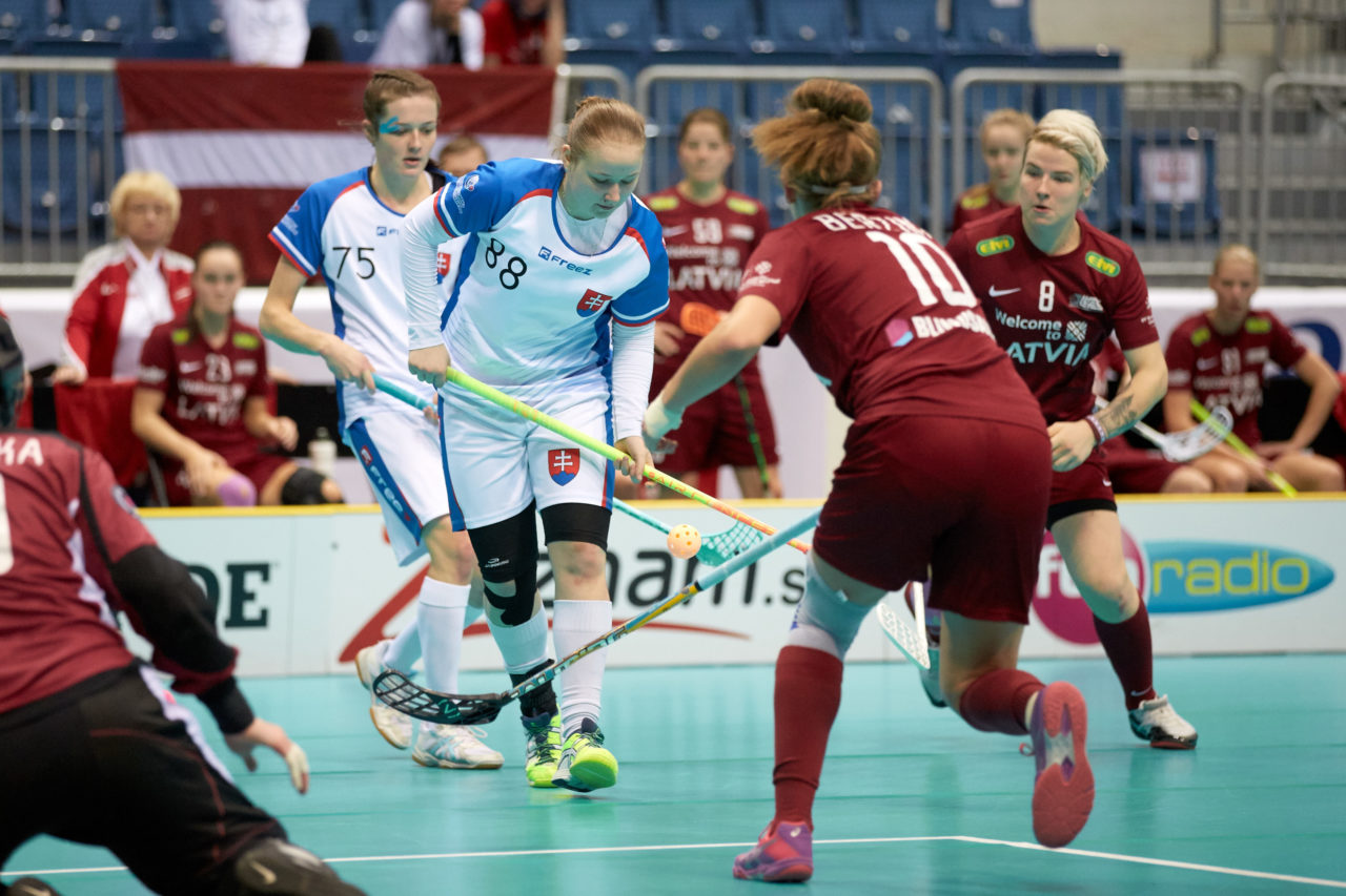 Women's World Floorball Championships 2017 
Stadion Ondreja Nepelu and Hant Arena Bratislava, Slovakia 
1rd - 9th December 2017 
Event website: www.iffwfc.org 
Photos: Michael Peter