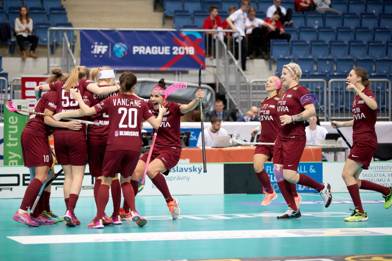 Women's World Floorball Championships 2017 
Stadion Ondreja Nepelu and Hant Arena Bratislava, Slovakia 
1rd - 9th December 2017 
Event website: www.iffwfc.org 
Photos: Michael Peter