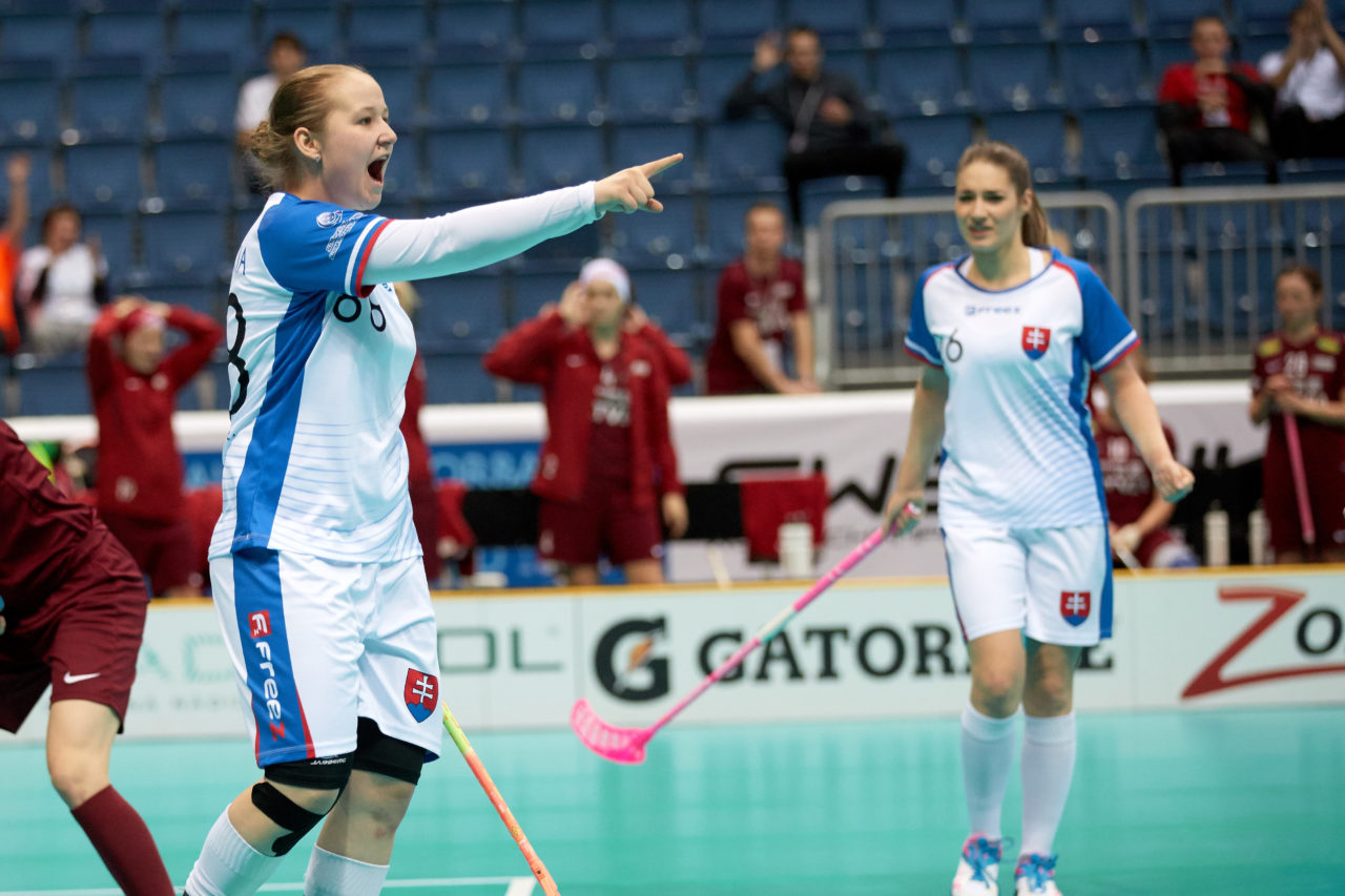 Women's World Floorball Championships 2017 
Stadion Ondreja Nepelu and Hant Arena Bratislava, Slovakia 
1rd - 9th December 2017 
Event website: www.iffwfc.org 
Photos: Michael Peter