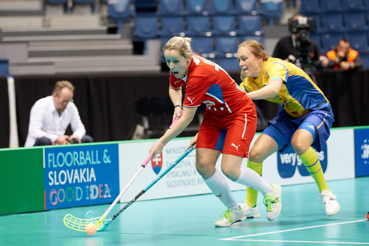 Women's World Floorball Championships 2017 
Stadion Ondreja Nepelu and Hant Arena Bratislava, Slovakia 
1rd - 9th December 2017 
Event website: www.iffwfc.org 
Photos: Michael Peter