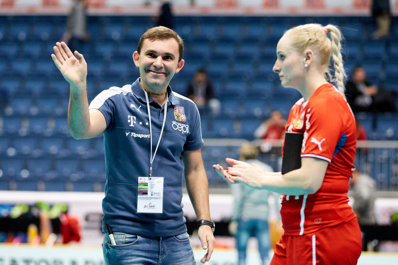 Women's World Floorball Championships 2017 
Stadion Ondreja Nepelu and Hant Arena Bratislava, Slovakia 
1rd - 9th December 2017 
Event website: www.iffwfc.org 
Photos: Michael Peter