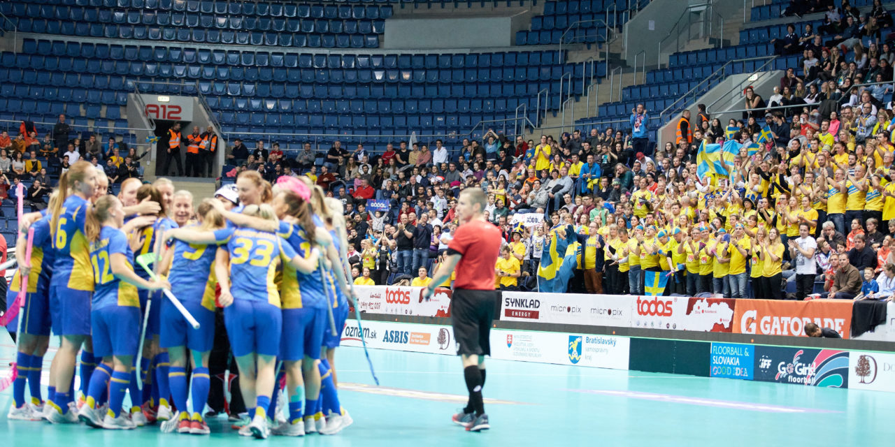 Women's World Floorball Championships 2017 
Stadion Ondreja Nepelu and Hant Arena Bratislava, Slovakia 
1rd - 9th December 2017 
Event website: www.iffwfc.org 
Photos: Michael Peter