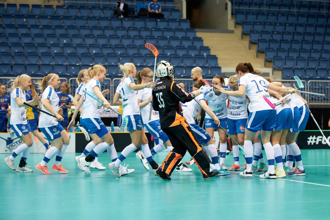Women's World Floorball Championships 2017 
Stadion Ondreja Nepelu and Hant Arena Bratislava, Slovakia 
1rd - 9th December 2017 
Event website: www.iffwfc.org 
Photos: Michael Peter