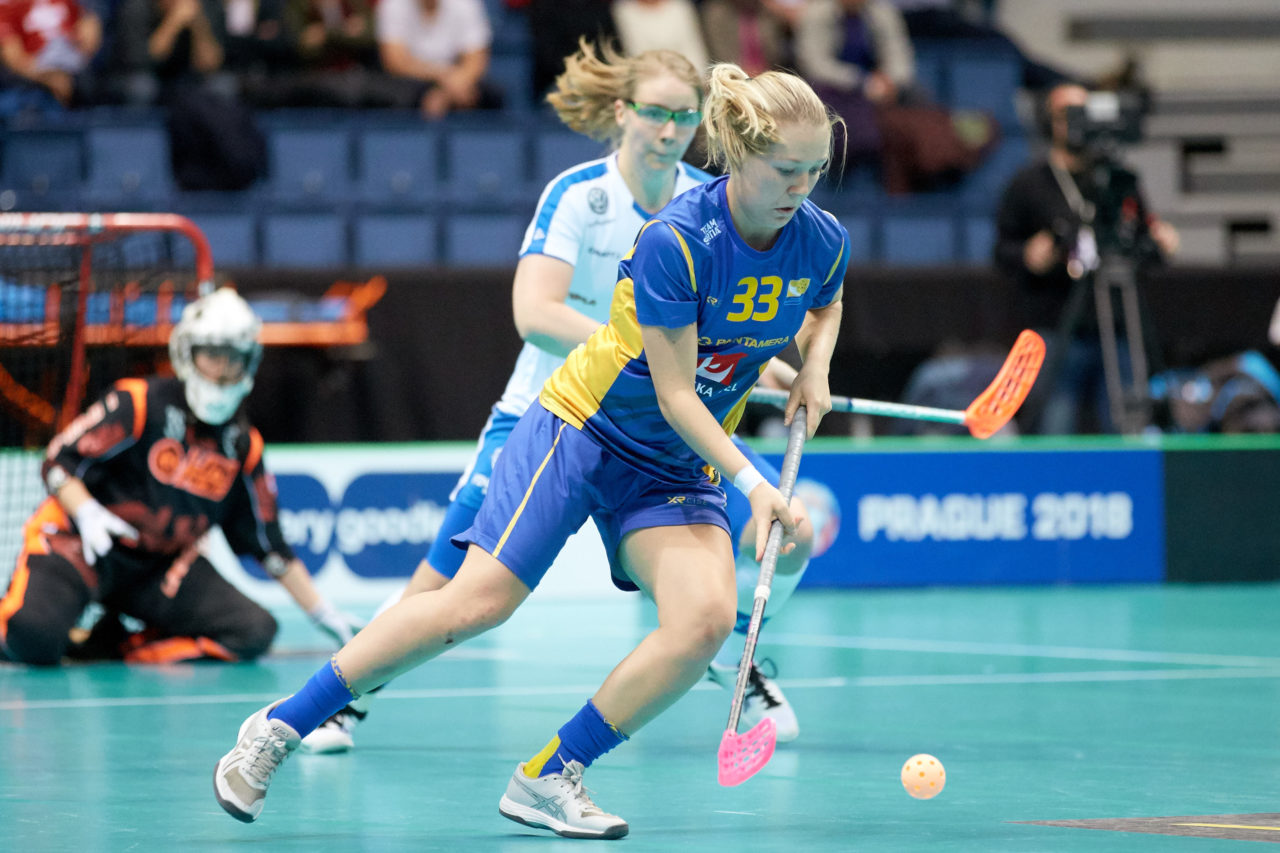 Women's World Floorball Championships 2017 
Stadion Ondreja Nepelu and Hant Arena Bratislava, Slovakia 
1rd - 9th December 2017 
Event website: www.iffwfc.org 
Photos: Michael Peter