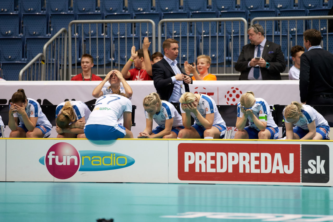 Women's World Floorball Championships 2017 
Stadion Ondreja Nepelu and Hant Arena Bratislava, Slovakia 
1rd - 9th December 2017 
Event website: www.iffwfc.org 
Photos: Michael Peter