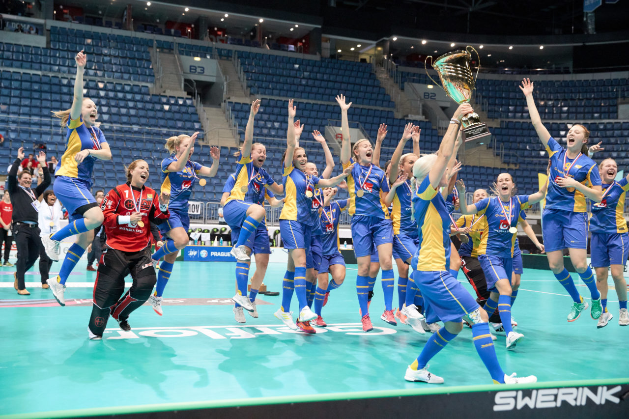 Women's World Floorball Championships 2017 
Stadion Ondreja Nepelu and Hant Arena Bratislava, Slovakia 
1rd - 9th December 2017 
Event website: www.iffwfc.org 
Photos: Michael Peter