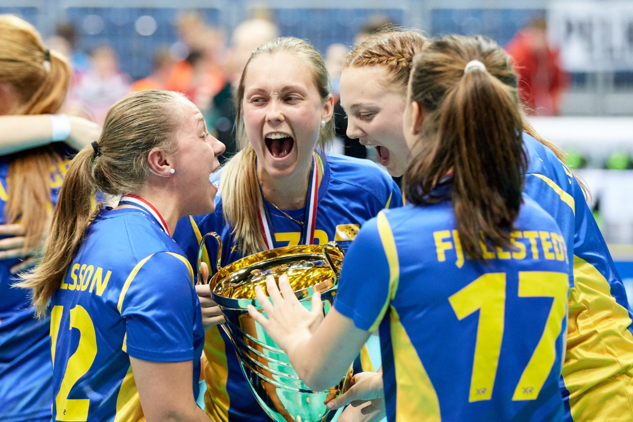 Women's World Floorball Championships 2017 
Stadion Ondreja Nepelu and Hant Arena Bratislava, Slovakia 
1rd - 9th December 2017 
Event website: www.iffwfc.org 
Photos: Michael Peter