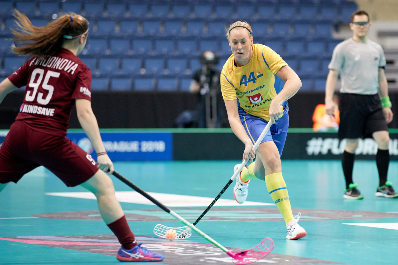 Women's World Floorball Championships 2017 
Stadion Ondreja Nepelu and Hant Arena Bratislava, Slovakia 
1rd - 9th December 2017 
Event website: www.iffwfc.org 
Photos: Michael Peter