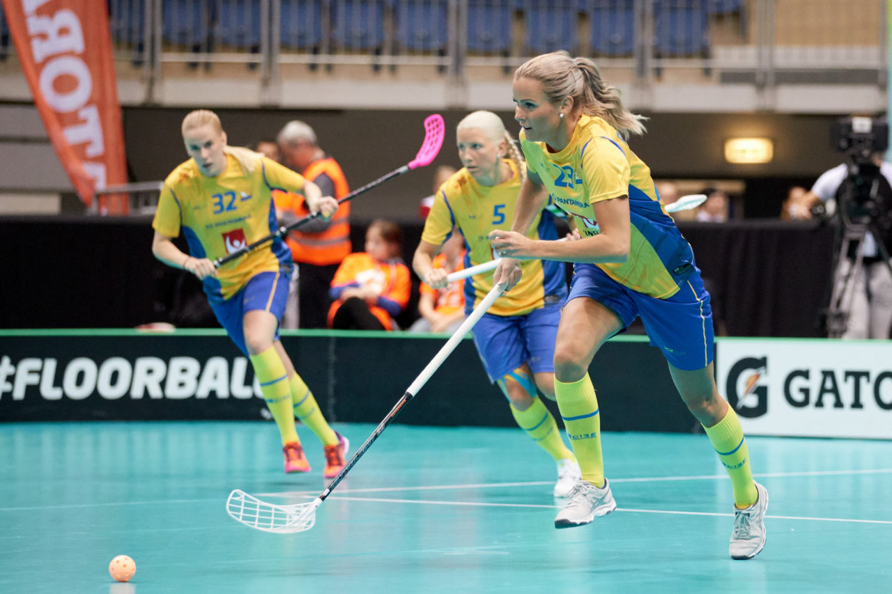 Women's World Floorball Championships 2017 
Stadion Ondreja Nepelu and Hant Arena Bratislava, Slovakia 
1rd - 9th December 2017 
Event website: www.iffwfc.org 
Photos: Michael Peter
