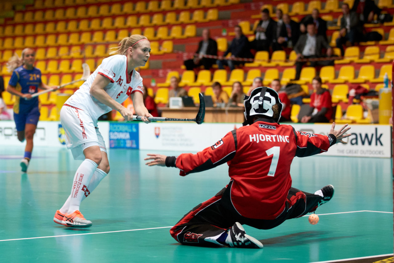 Women's World Floorball Championships 2017 
Stadion Ondreja Nepelu and Hant Arena Bratislava, Slovakia 
1rd - 9th December 2017 
Event website: www.iffwfc.org 
Photos: Michael Peter