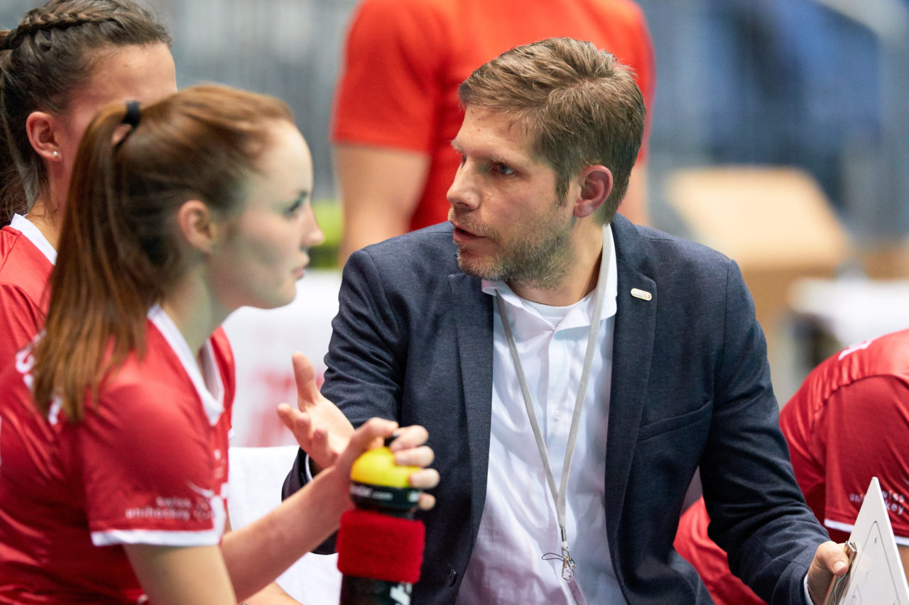 Women's World Floorball Championships 2017 
Stadion Ondreja Nepelu and Hant Arena Bratislava, Slovakia 
1rd - 9th December 2017 
Event website: www.iffwfc.org 
Photos: Michael Peter