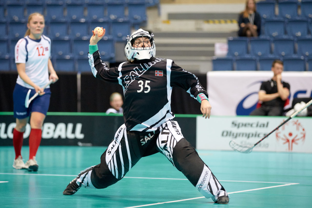 Women's World Floorball Championships 2017 
Stadion Ondreja Nepelu and Hant Arena Bratislava, Slovakia 
1rd - 9th December 2017 
Event website: www.iffwfc.org 
Photos: Michael Peter