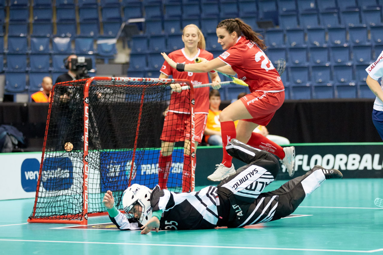 Women's World Floorball Championships 2017 
Stadion Ondreja Nepelu and Hant Arena Bratislava, Slovakia 
1rd - 9th December 2017 
Event website: www.iffwfc.org 
Photos: Michael Peter
