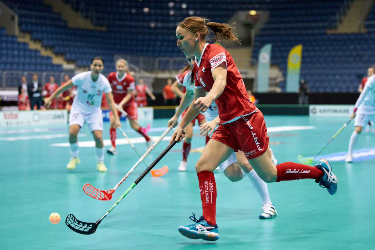 Women's World Floorball Championships 2017 
Stadion Ondreja Nepelu and Hant Arena Bratislava, Slovakia 
1rd - 9th December 2017 
Event website: www.iffwfc.org 
Photos: Michael Peter