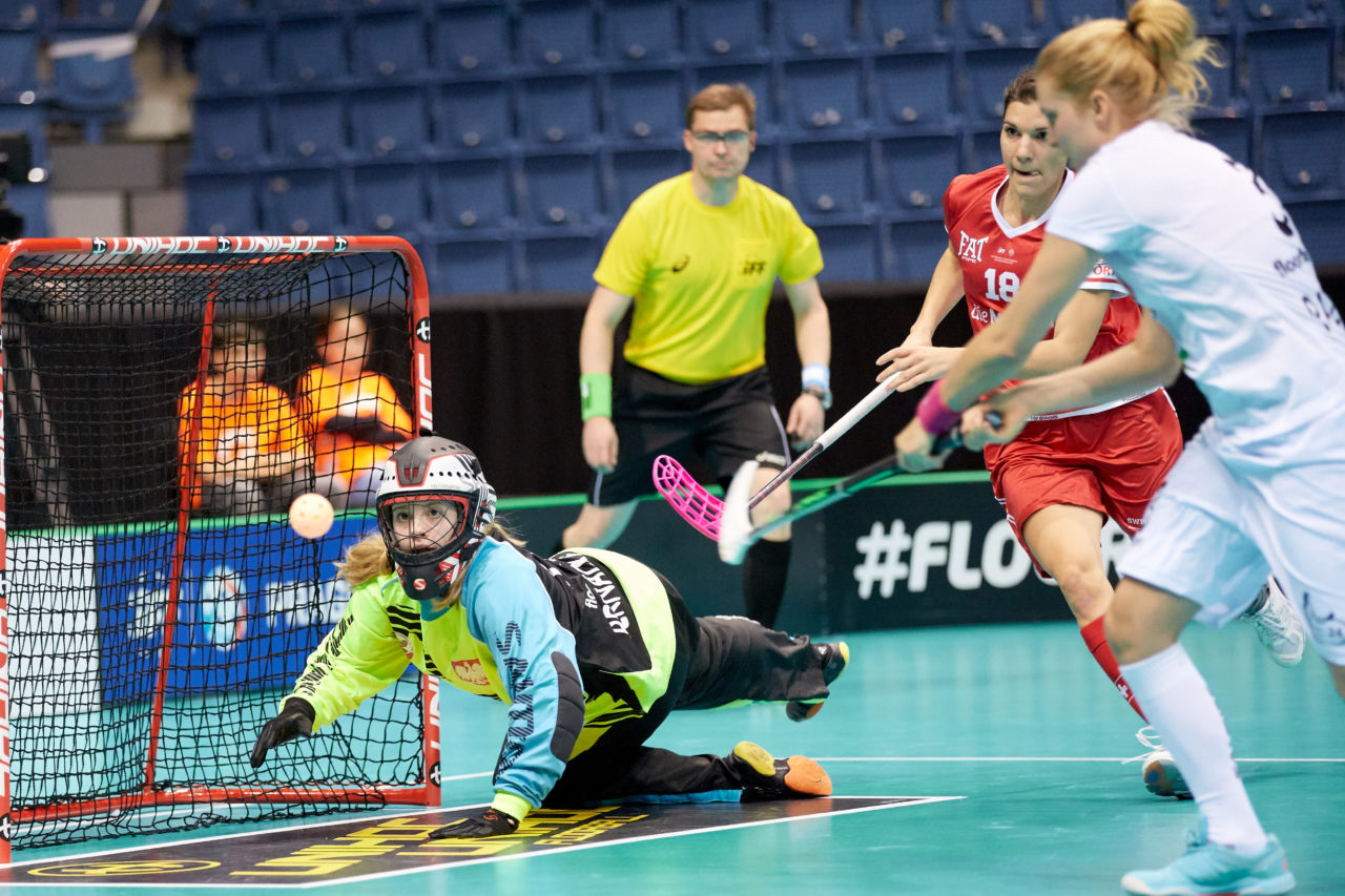 Women's World Floorball Championships 2017 
Stadion Ondreja Nepelu and Hant Arena Bratislava, Slovakia 
1rd - 9th December 2017 
Event website: www.iffwfc.org 
Photos: Michael Peter