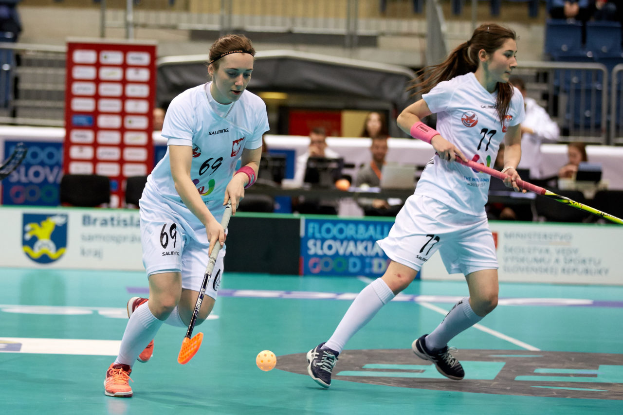 Women's World Floorball Championships 2017 
Stadion Ondreja Nepelu and Hant Arena Bratislava, Slovakia 
1rd - 9th December 2017 
Event website: www.iffwfc.org 
Photos: Michael Peter