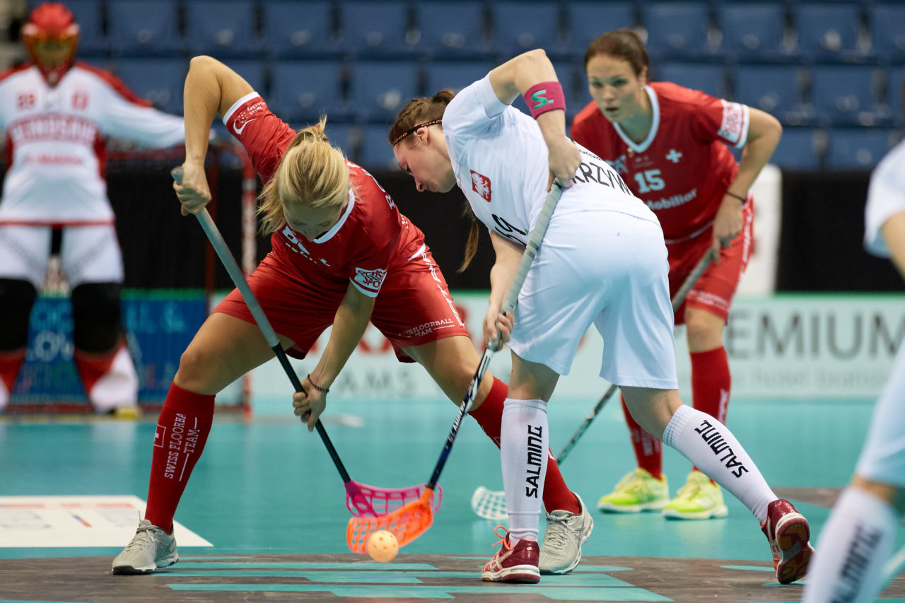 Women's World Floorball Championships 2017 
Stadion Ondreja Nepelu and Hant Arena Bratislava, Slovakia 
1rd - 9th December 2017 
Event website: www.iffwfc.org 
Photos: Michael Peter