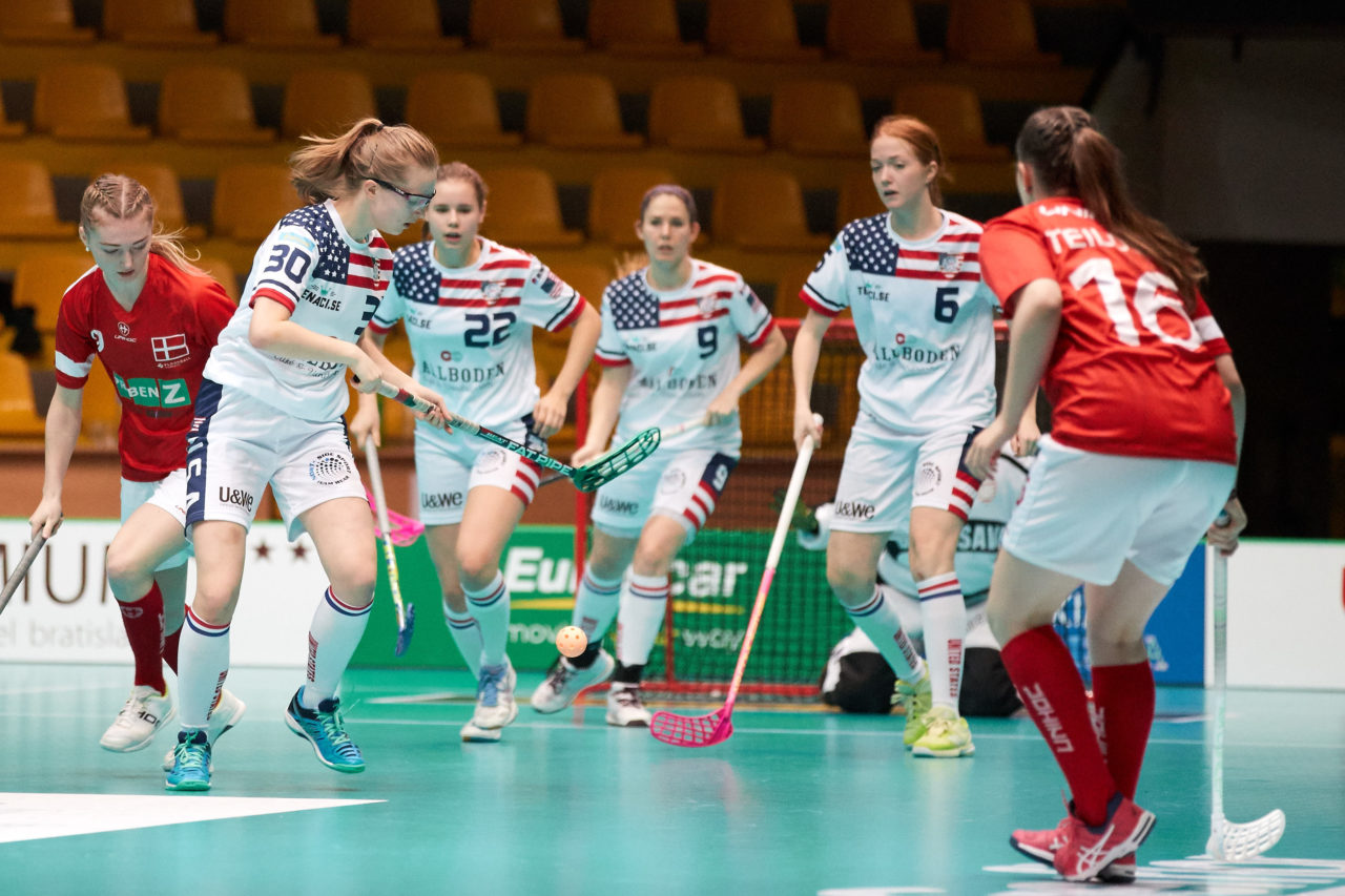 Women's World Floorball Championships 2017 
Stadion Ondreja Nepelu and Hant Arena Bratislava, Slovakia 
1rd - 9th December 2017 
Event website: www.iffwfc.org 
Photos: Michael Peter