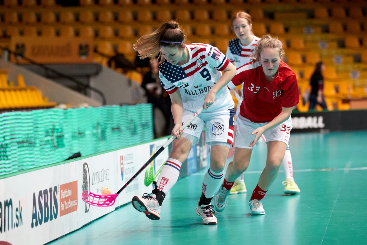 Women's World Floorball Championships 2017 
Stadion Ondreja Nepelu and Hant Arena Bratislava, Slovakia 
1rd - 9th December 2017 
Event website: www.iffwfc.org 
Photos: Michael Peter